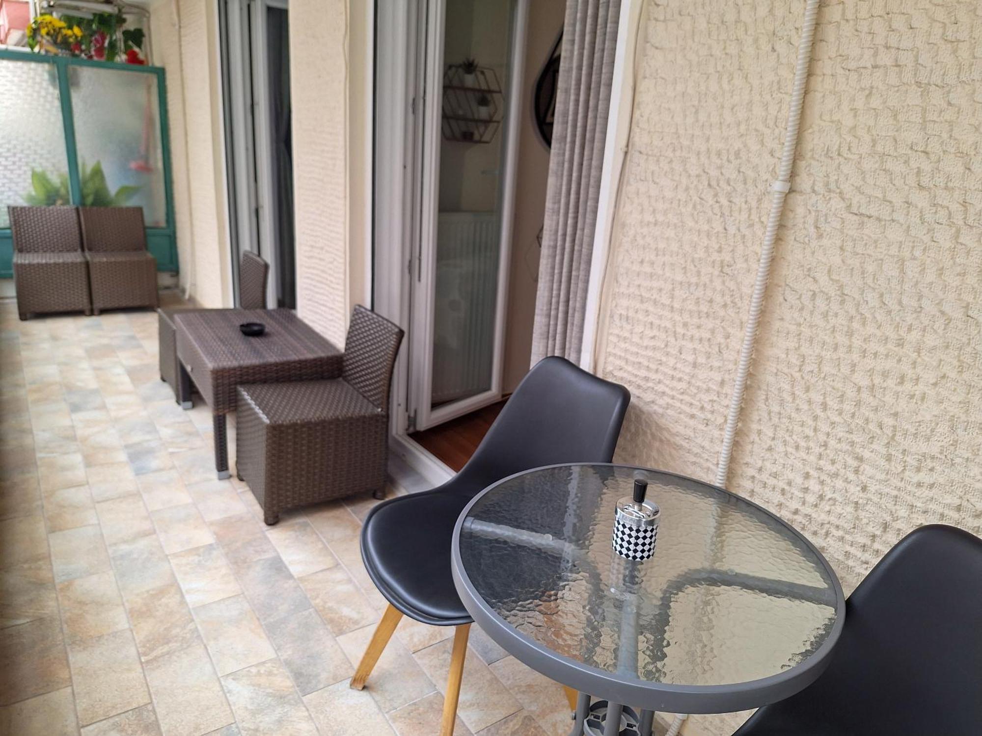 Cozy Apartment In The City Center 塞萨洛尼基 外观 照片